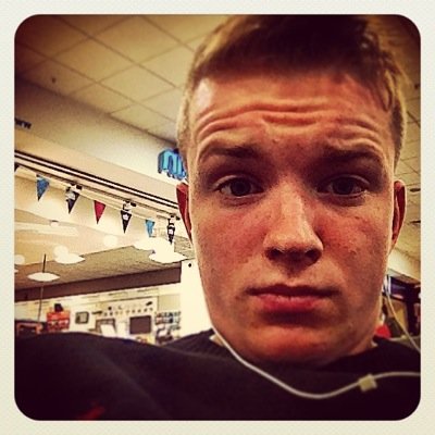 Profile Picture of Sean Lolly (@SeanLaurie1) on Twitter