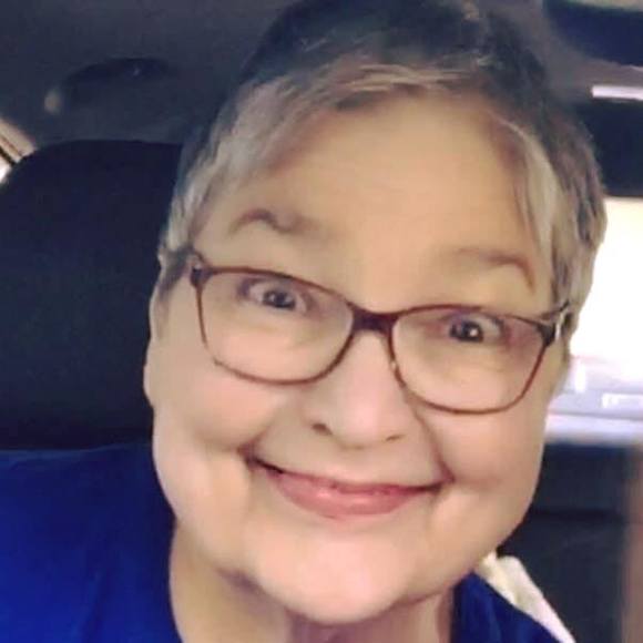 Profile Picture of Jonlyn Jeter (@jonlynjeter) on Poshmark