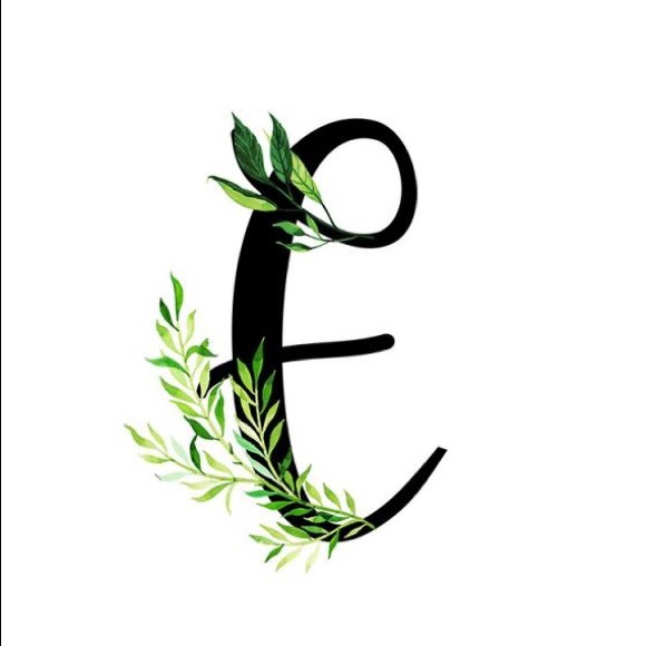 Profile Picture of Erica Woolen (@ewoolen) on Poshmark