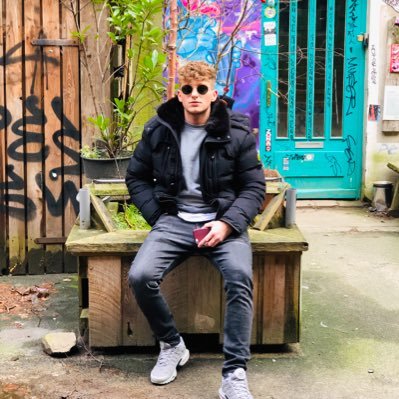 Profile Picture of LX Jbonsk (@jablonski25) on Twitter