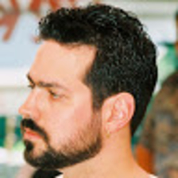 Profile Picture of Matthew Popovich (@matthewpopovich) on Poshmark