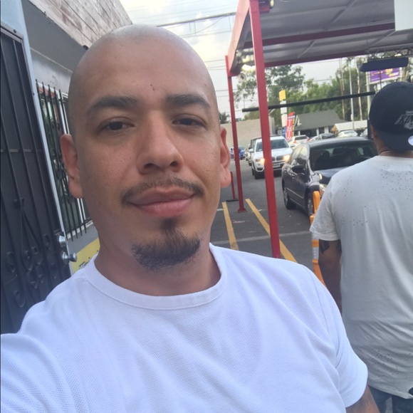 Profile Picture of Cesar Vera (@homeboy1818) on Poshmark