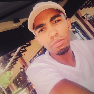 Profile Picture of Clinton Hendricks (@95Clinton) on Twitter