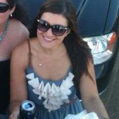 Profile Picture of Cecelia Burnett (@CeceliaMarie) on Twitter
