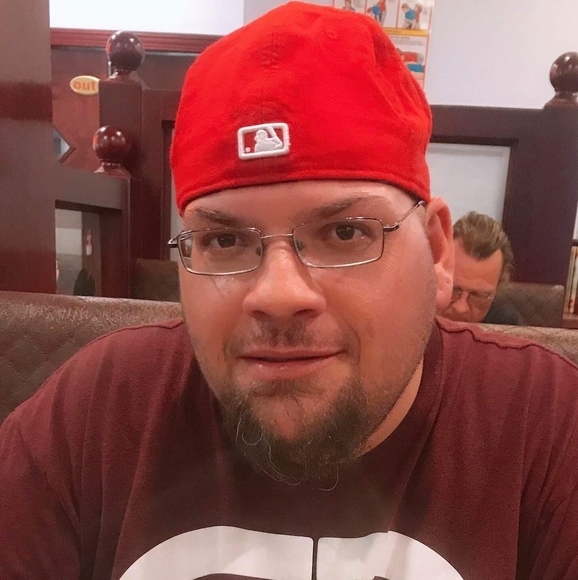 Profile Picture of Eric Conner (@chefconner1979) on Poshmark