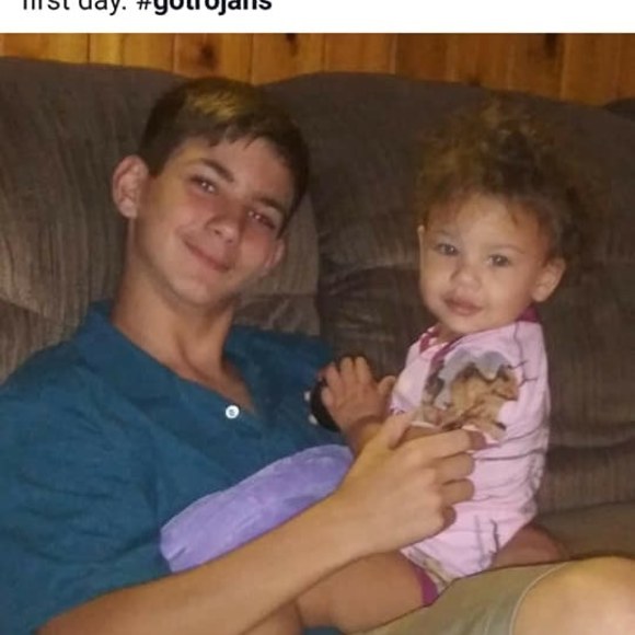 Profile Picture of Debbie Linsinbigler (@nannydebbie) on Poshmark