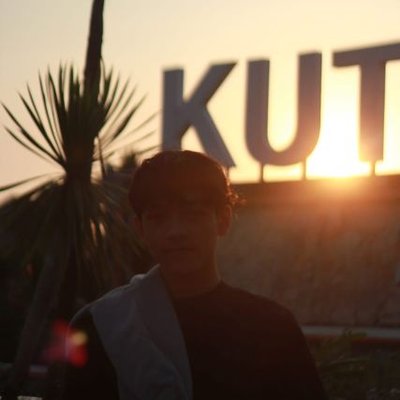 Profile Picture of Vicky Vianese (@VVianese) on Twitter