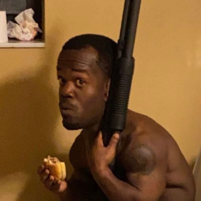 Profile Picture of Kylefarley (@0KyleFarley0) on Twitter