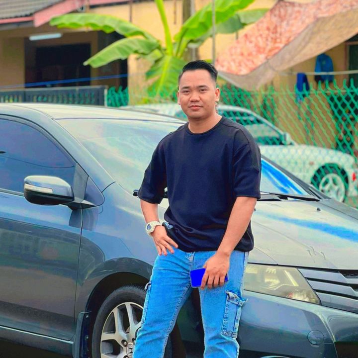 Profile Picture of HairolErol (@hairol1998) on Tiktok