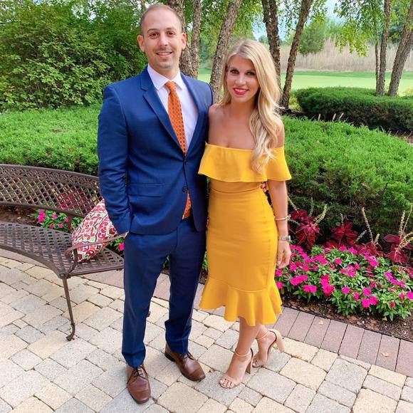 Profile Picture of Hanna Kennedy (@hankennedy) on Poshmark