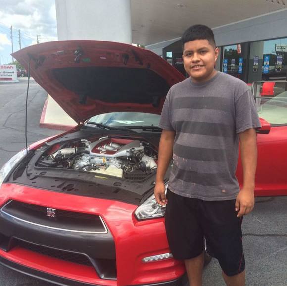 Profile Picture of Luis Vicente (@luisvicente) on Poshmark