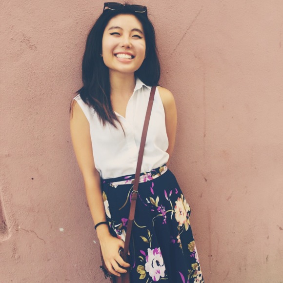 Profile Picture of Alice Kim (@dearalice) on Poshmark