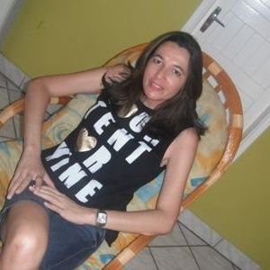 Profile Picture of Fabiola Souza Amaral (@fabysamaral) on Twitter