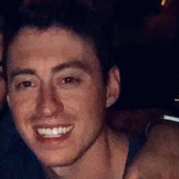 Profile Picture of Brian Hamor (@bhamor12) on Poshmark