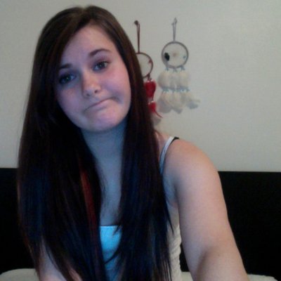 Profile Picture of Beatrice Barnes (@beazy_boo) on Twitter