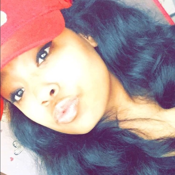 Profile Picture of Daija Howard (@daija313) on Poshmark