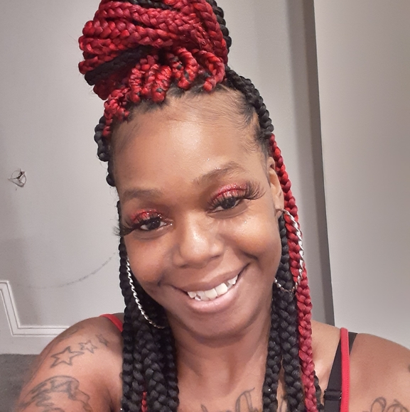 Profile Picture of Chavon Keitt (@northstargirl13) on Poshmark