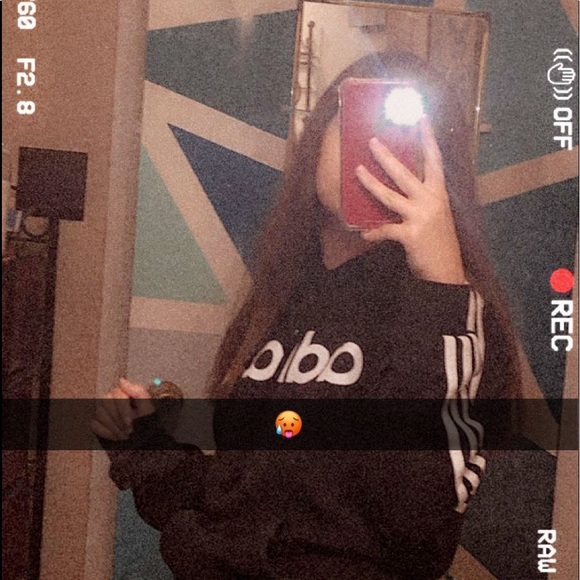 Profile Picture of Melissa Louallen (@mlouallen21) on Poshmark