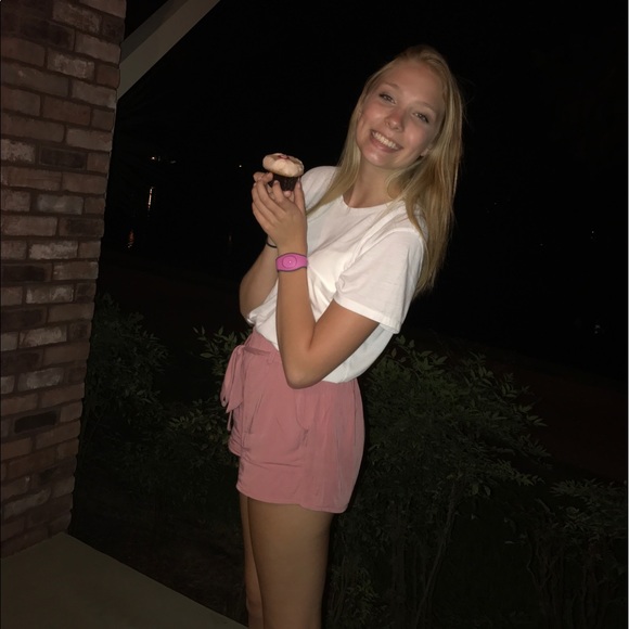 Profile Picture of Jordan Kimball (@kimballjordan_) on Poshmark