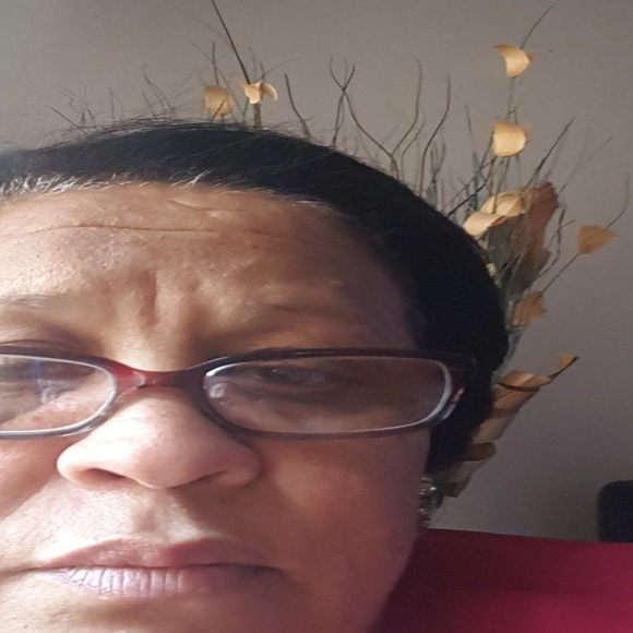 Profile Picture of Rodriguez Gloria (@gloriajorge1971) on Poshmark