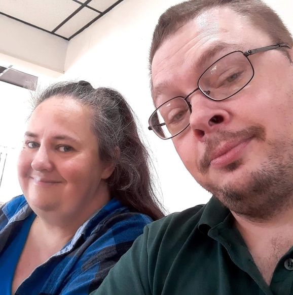 Profile Picture of Carla Devine (@carladevine527) on Poshmark