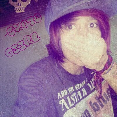 Profile Picture of Hayley Castro (@CASTROHAYLEY95) on Twitter