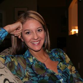 Profile Picture of Nicole Lucier (@nicolelucier) on Pinterest
