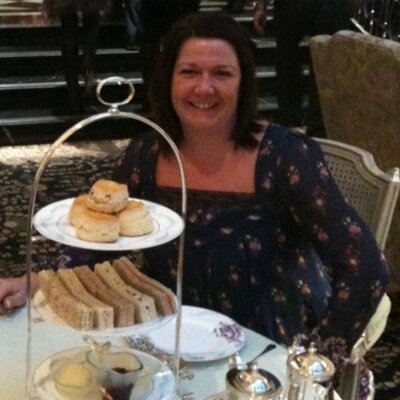 Profile Picture of Julia Smith (@JuliaNeil) on Twitter