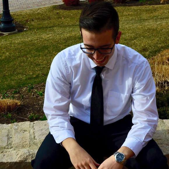 Profile Picture of Nick Piazza (@nickpiazza99) on Poshmark