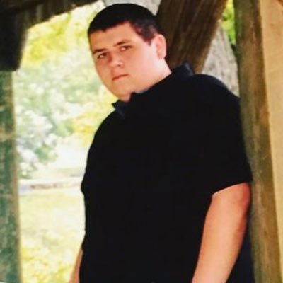 Profile Picture of Zach Macomber (@MacomberZach) on Twitter