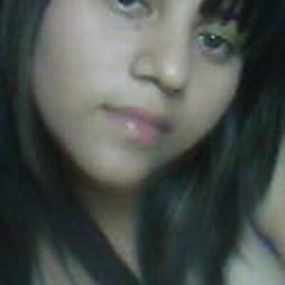 Profile Picture of Julia Azucena Huezo (@moom90) on Twitter