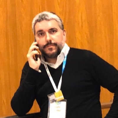 Profile Picture of Alejandro Santos (@alejandrosantos) on Twitter