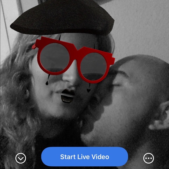 Profile Picture of Zoraida Gonzalez (@zory369) on Poshmark