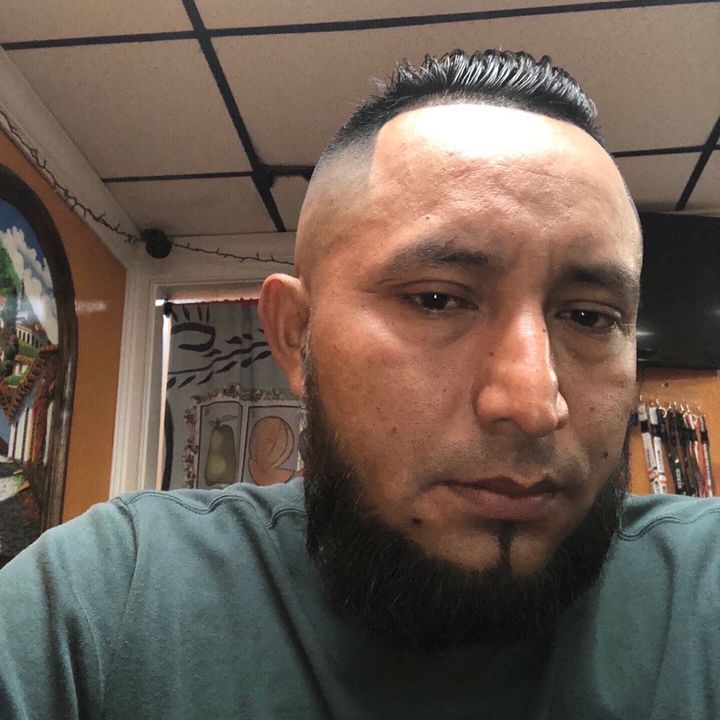 Profile Picture of Roberto tu pirata 💘 ⚔️🌻🦅🐬 (@robertl1230) on Tiktok