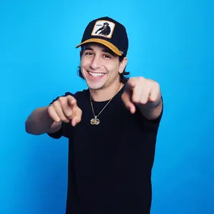Profile Picture of guygroove (@@guygroove) on Tiktok