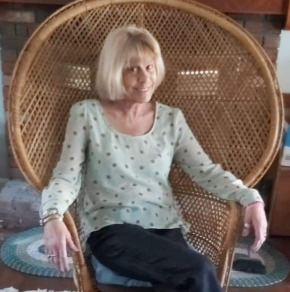 Profile Picture of Kerry Marks (@tealachloe) on Poshmark