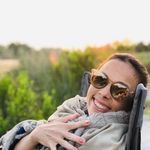 Profile Picture of Lindsey Stuart (@lstuart1980) on Instagram