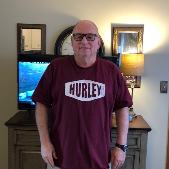 Profile Picture of Mike Shelton (@mbshelton1015) on Poshmark