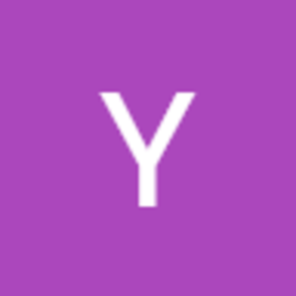 Profile Picture of Yasmin Critchell (@yasmincritchell) on Poshmark