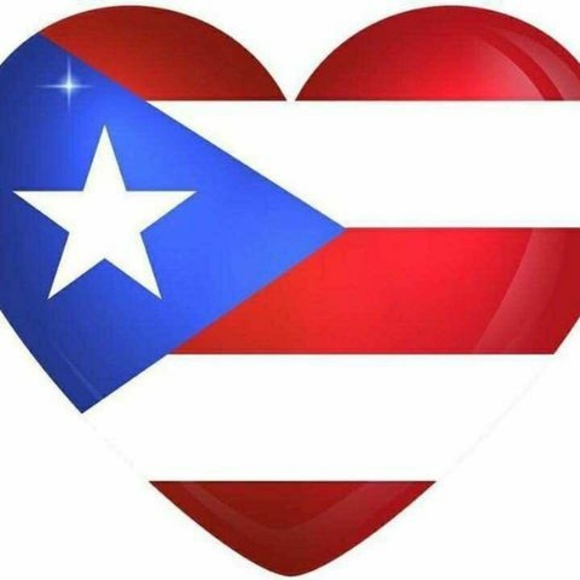 Profile Picture of Juana Bosque (@joa_b44) on Poshmark