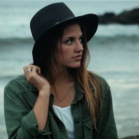 Profile Picture of Treasa Mairéad Hayes (@treasamairead) on Pinterest