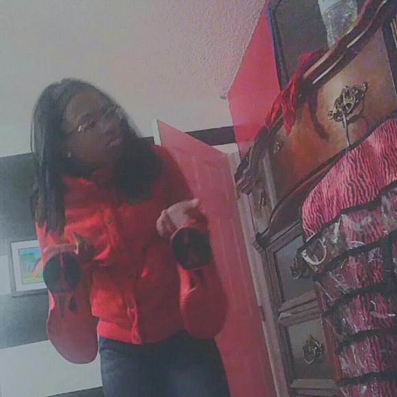 Profile Picture of Kamirra Taliferro (@kamirra) on Poshmark