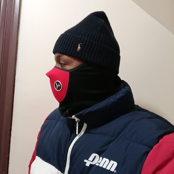 Profile Picture of Abraham Smith (@hammondasmith94) on Poshmark