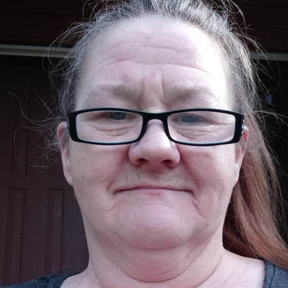 Profile Picture of Candace Bailey (@baileyci1970) on Poshmark