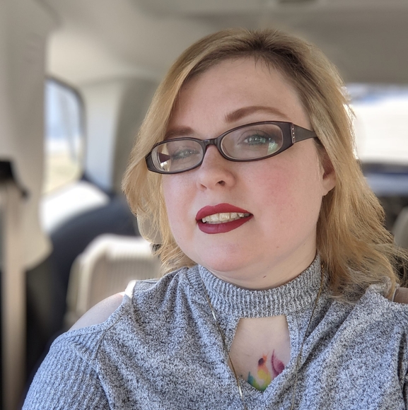 Profile Picture of Stephany Campbell (@stephness) on Poshmark