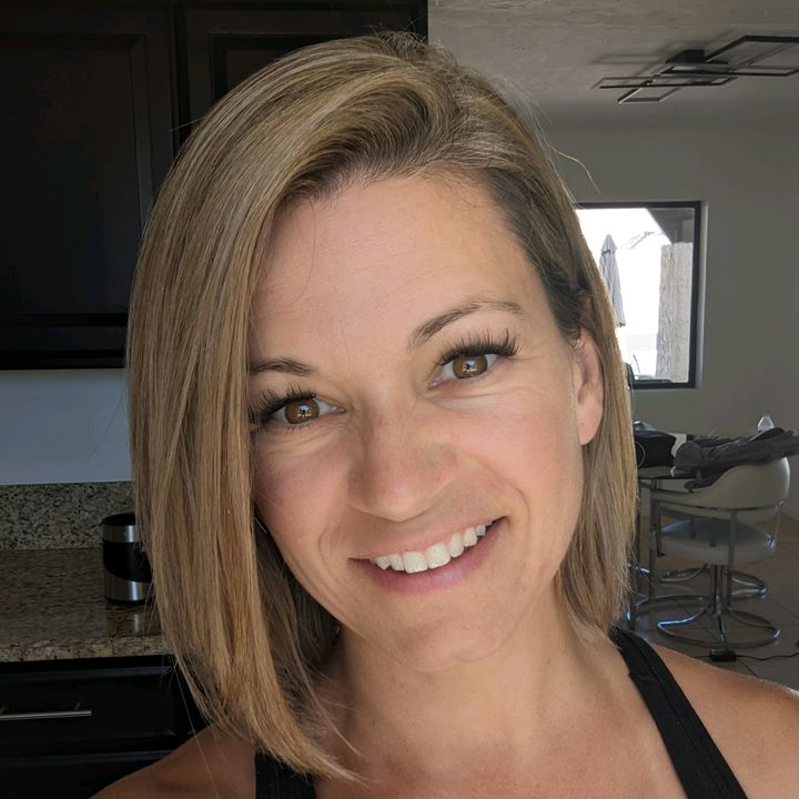 Profile Picture of Amanda Larson (@@bromanda) on Tiktok
