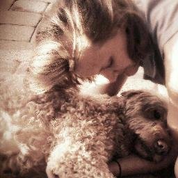 Profile Picture of Hannah Deck (@hann_md) on Twitter