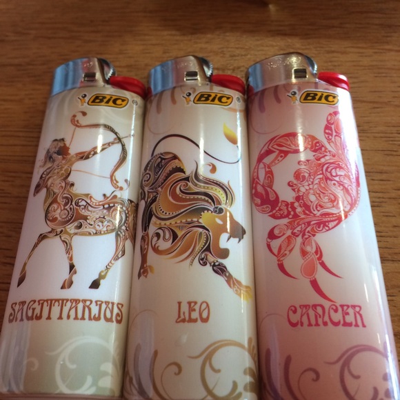 Profile Picture of Cassandra Bosworth (@clb964) on Poshmark