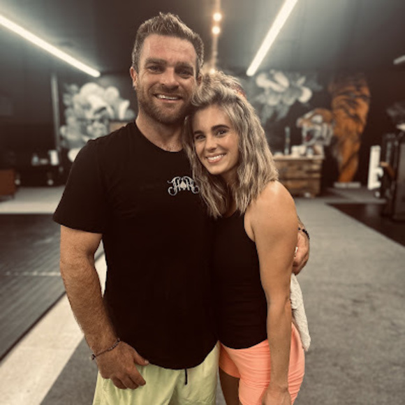 Profile Picture of Brittney and brian Boehlert (@bboehlert) on Poshmark