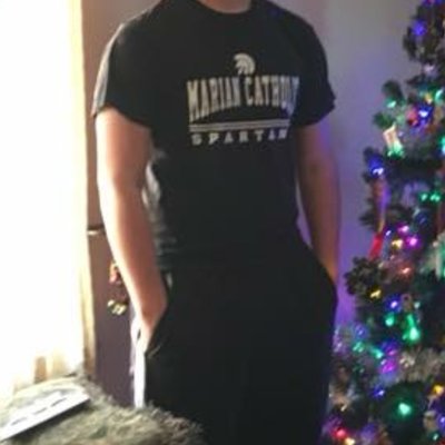 Profile Picture of Kyle (@kylelavin10) on Twitter